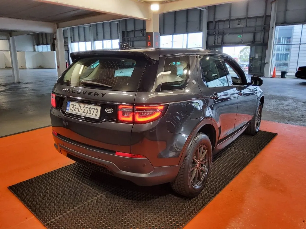 Land Rover Discovery Sport 2.0d 150PS FWD Manual S - Image 3