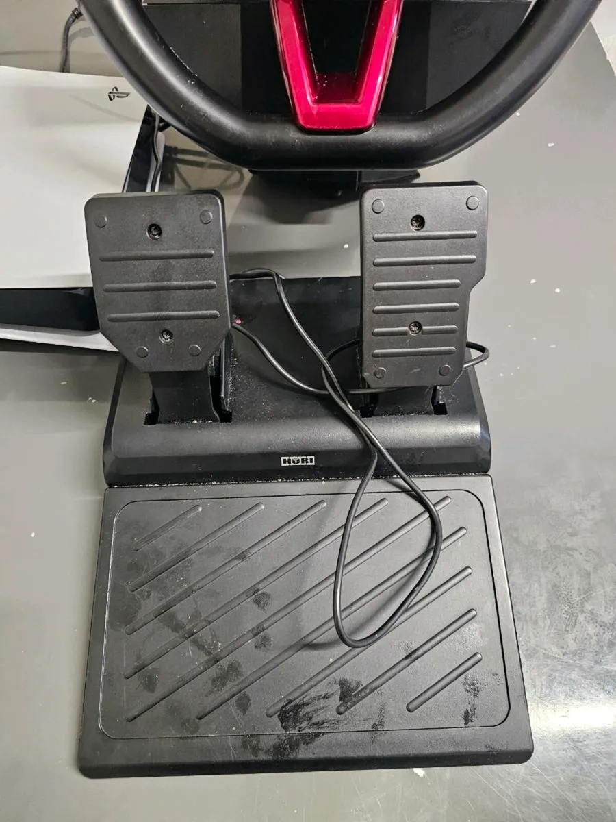 PS5 Racing Wheel and Pedals For Sale - Image 4