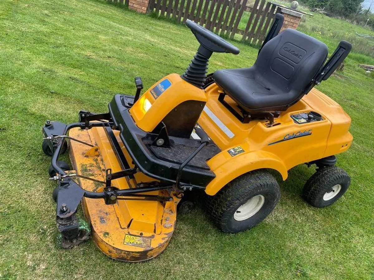 Cub Cadet Zero Turn Lawnmower - Image 1