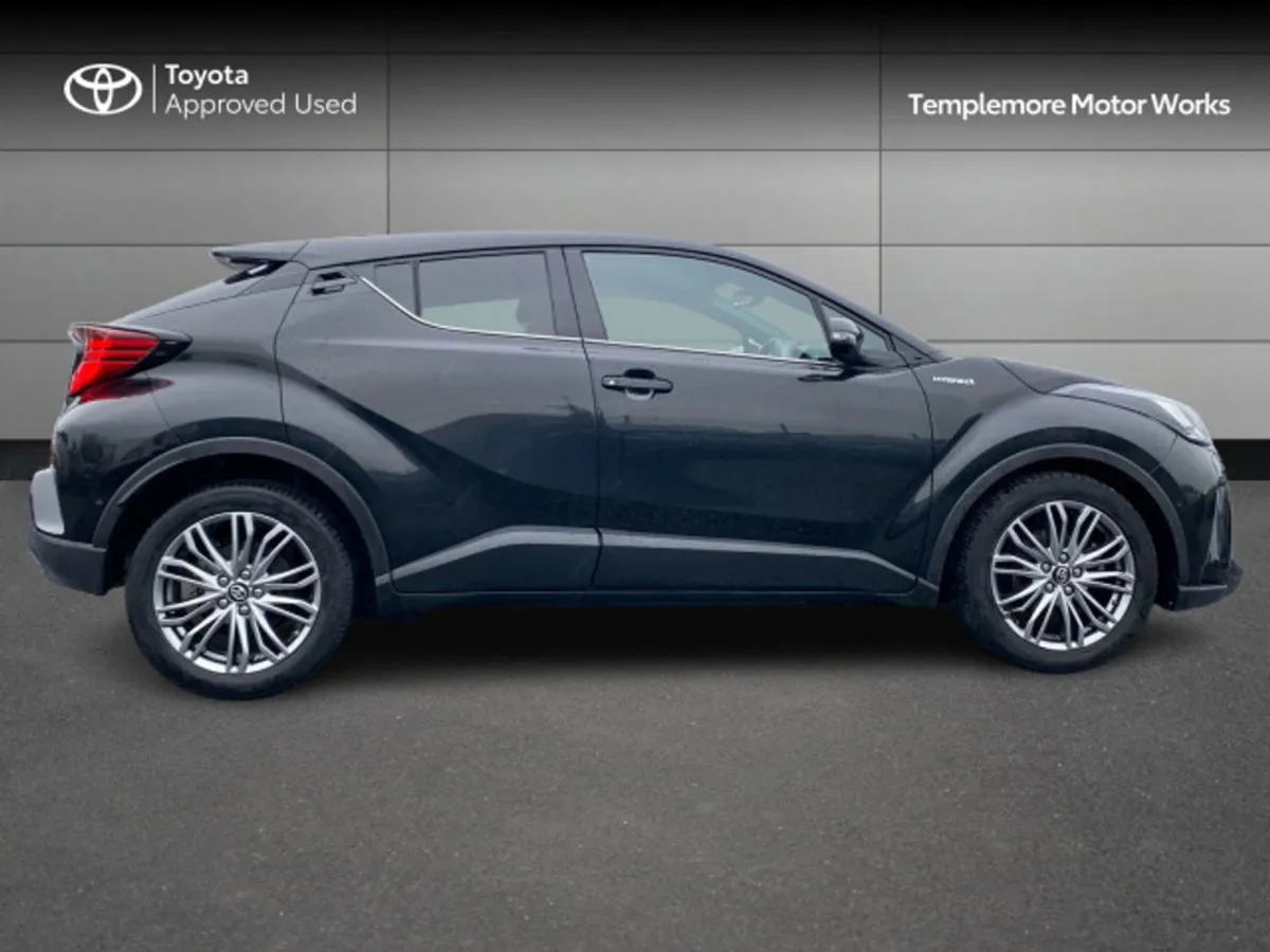 Toyota C-HR 1.8 Hybrid SOL 4DR Auto - Image 3