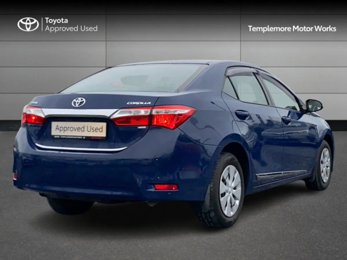 Toyota Corolla Corolla 1.4d Terra - Image 2
