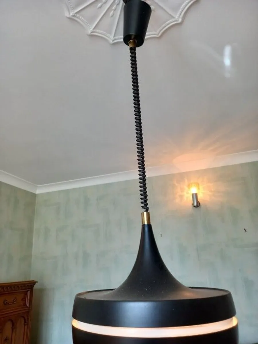 Pendant light - Image 1