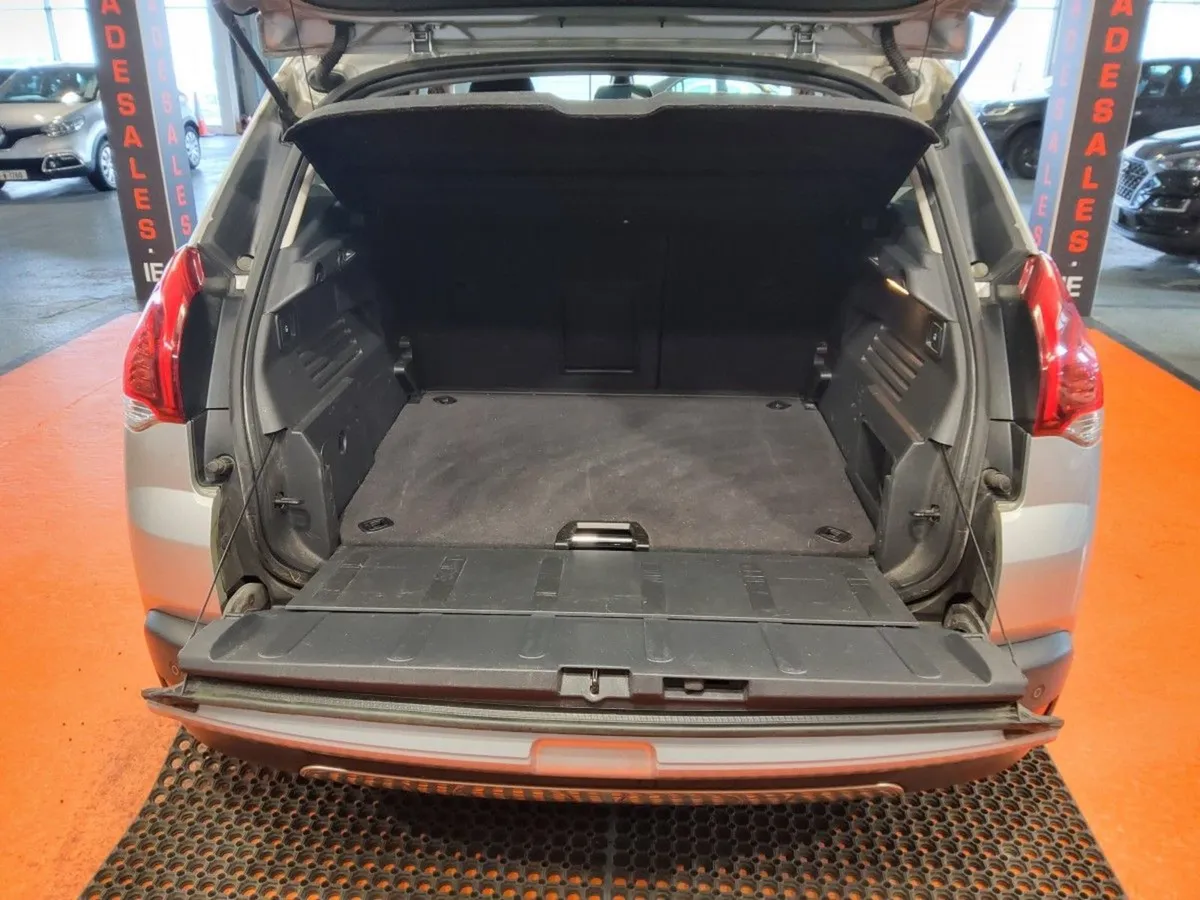Peugeot 3008 1.6 Hdi 115 bhp Active - Image 4