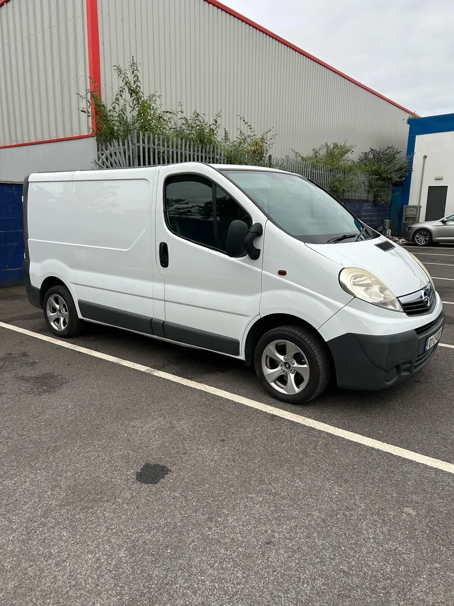 2007 Opel vavaro - Image 1