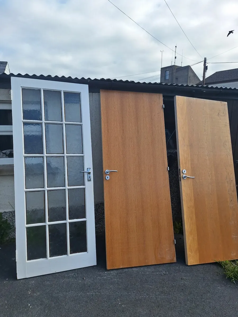 Timber solid doors - Image 2