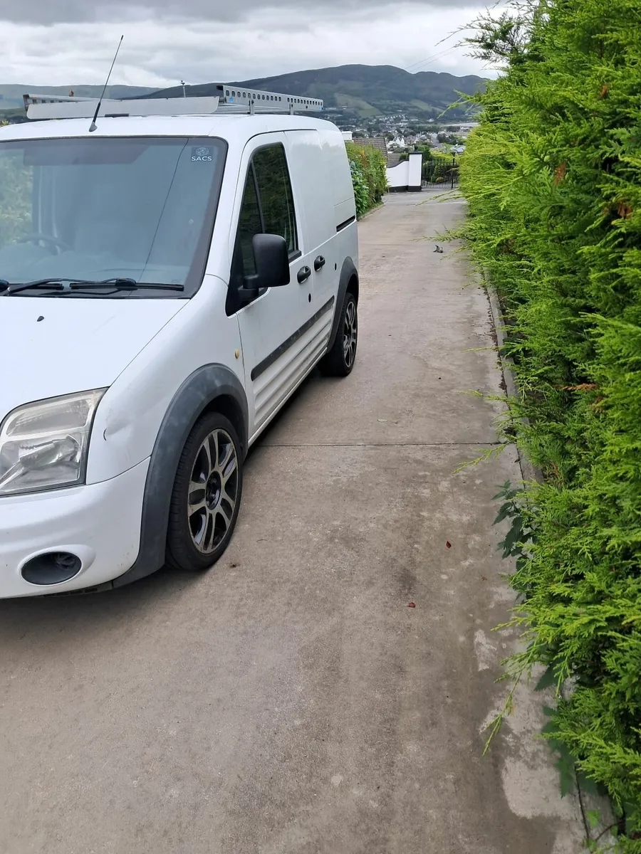 Ford Transit Connect 2012 - Image 4