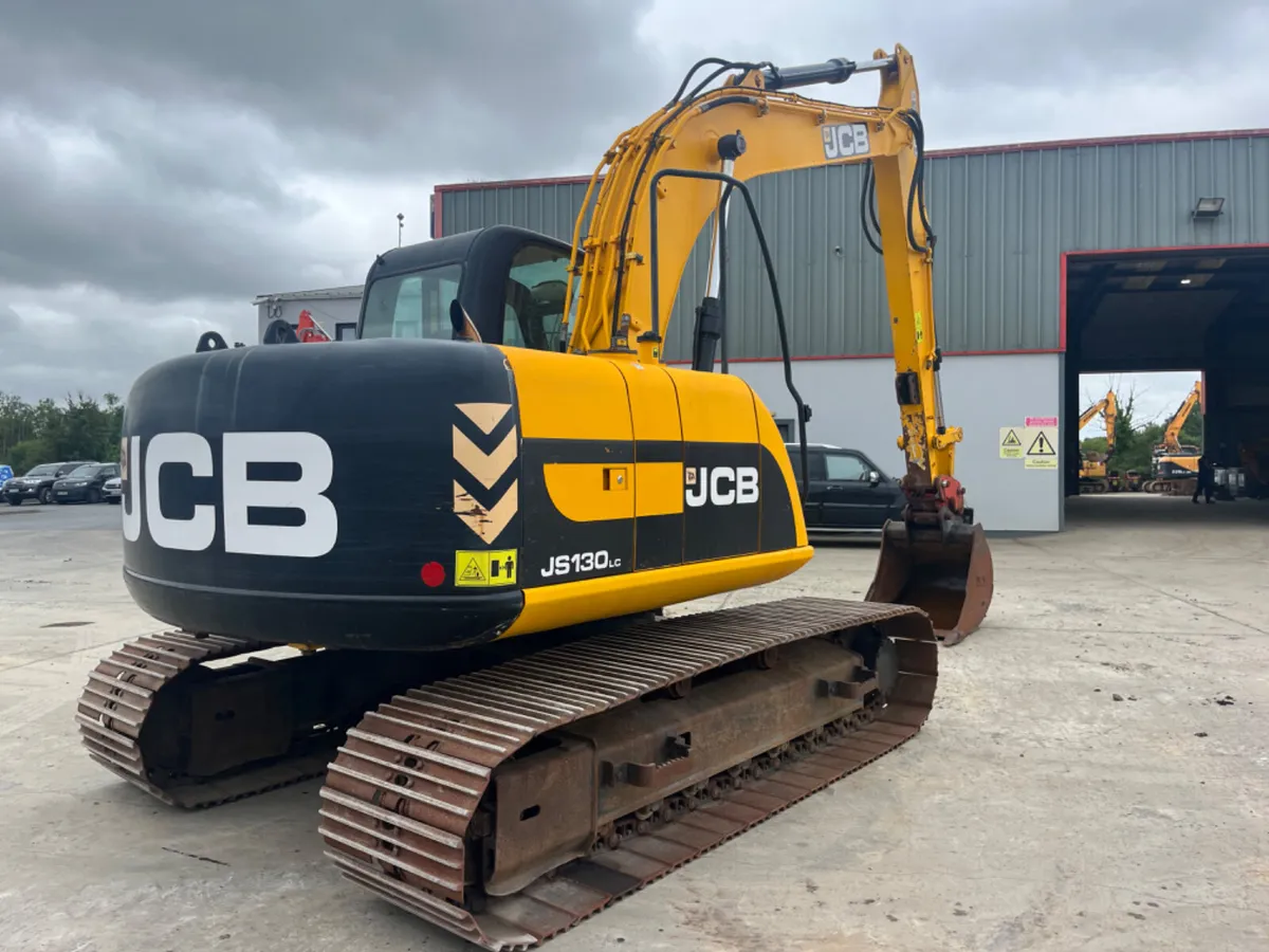 2008 JCB JS130 - Image 4