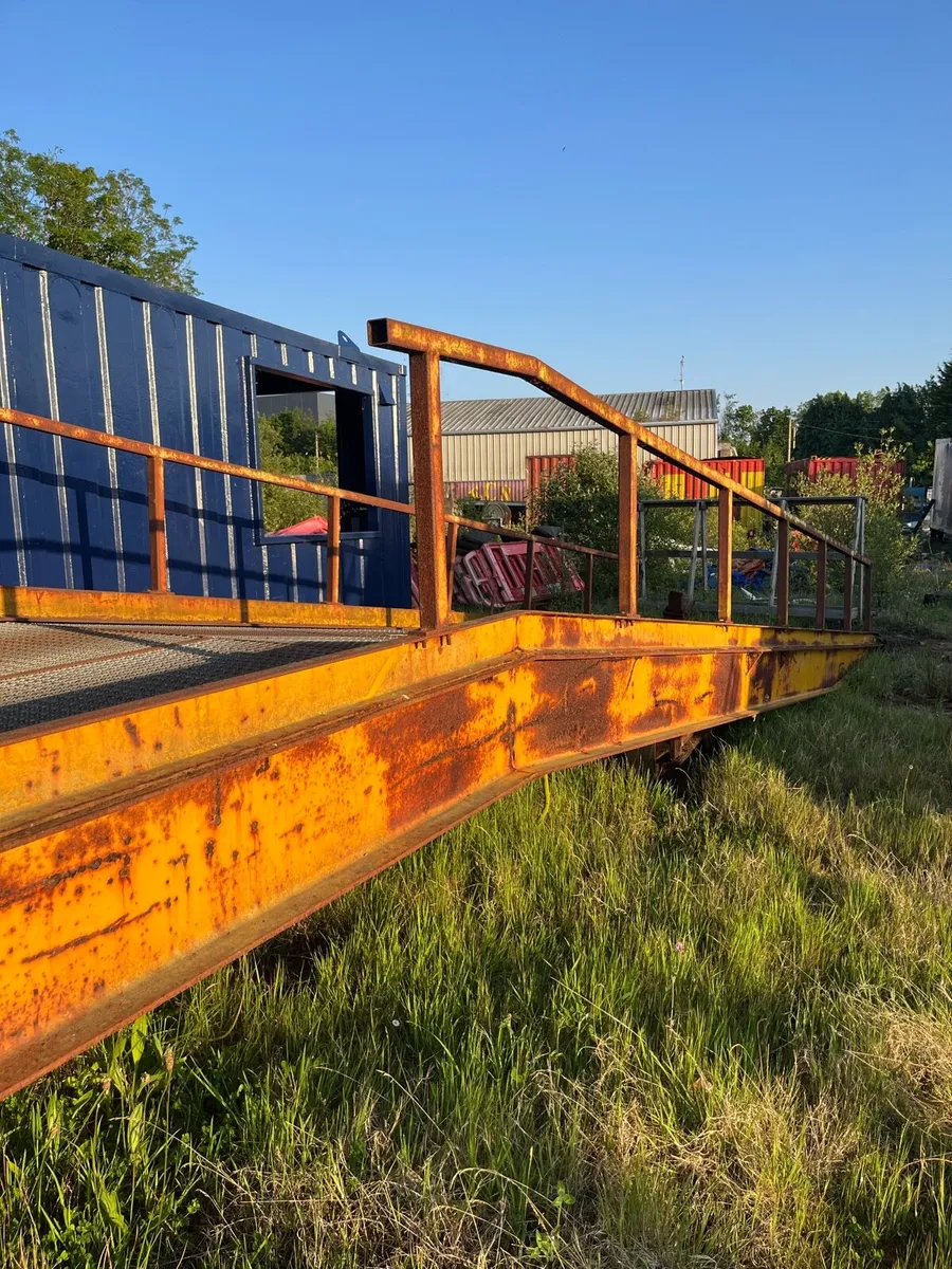 Loading Ramp - Image 1