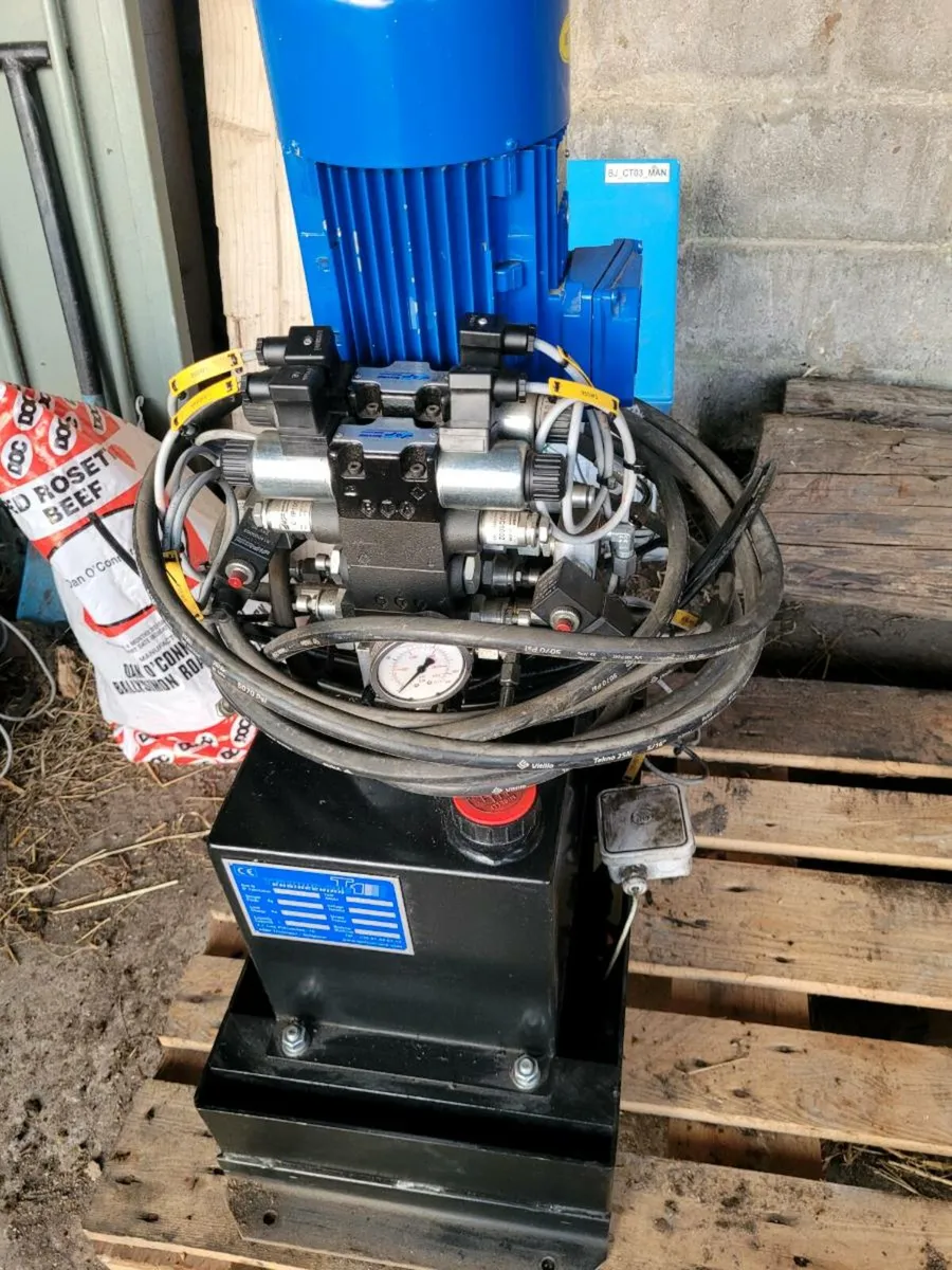 3 phase hydraulic power pack - Image 1