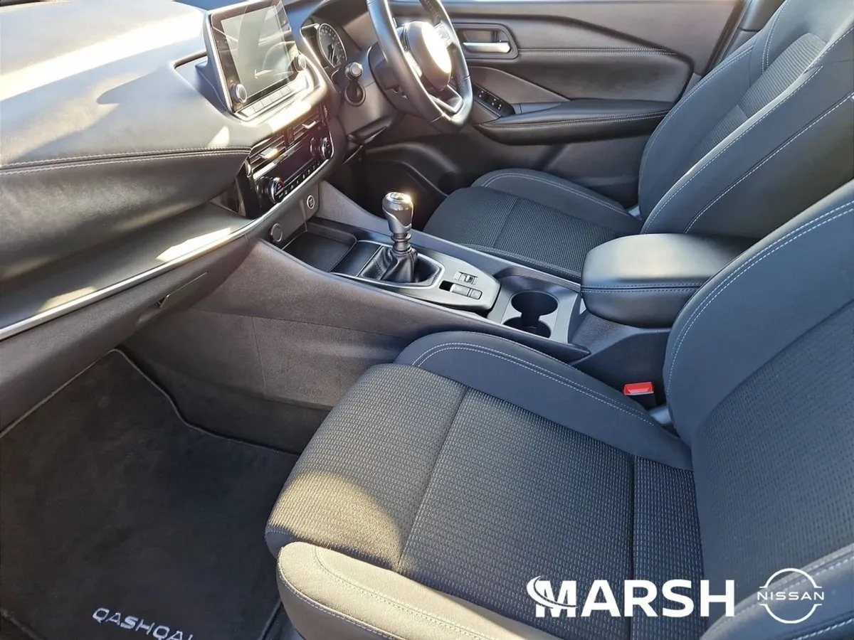 Nissan QASHQAI QQ 1.3 HYB SV My21 4DR - Image 4