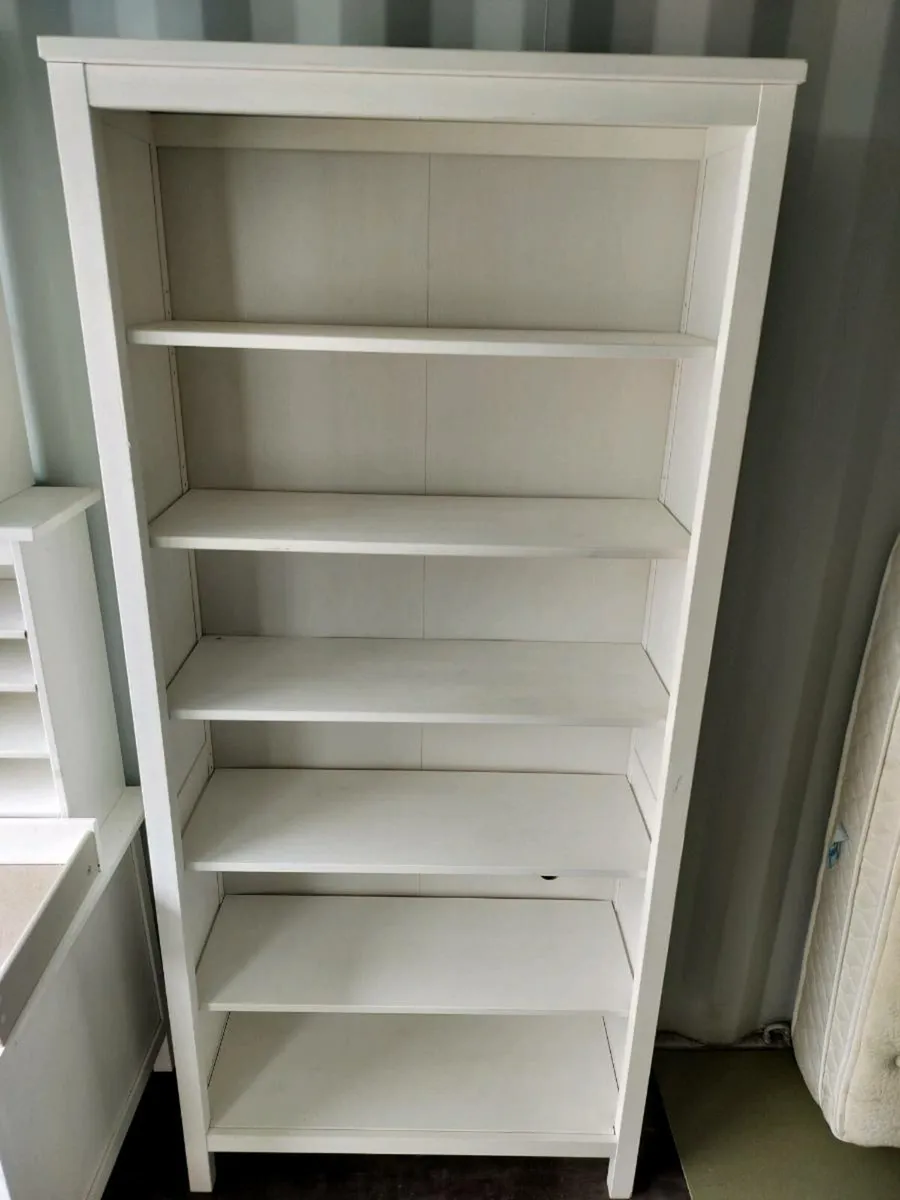 Bookcase Hemnes