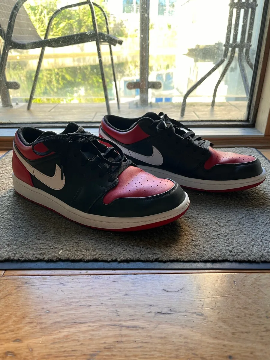 Nike Air Jordan 1 Low Red - Image 1