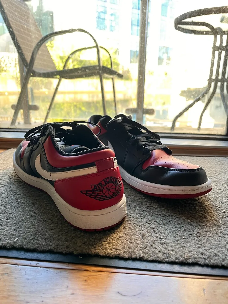 Nike Air Jordan 1 Low Red - Image 2