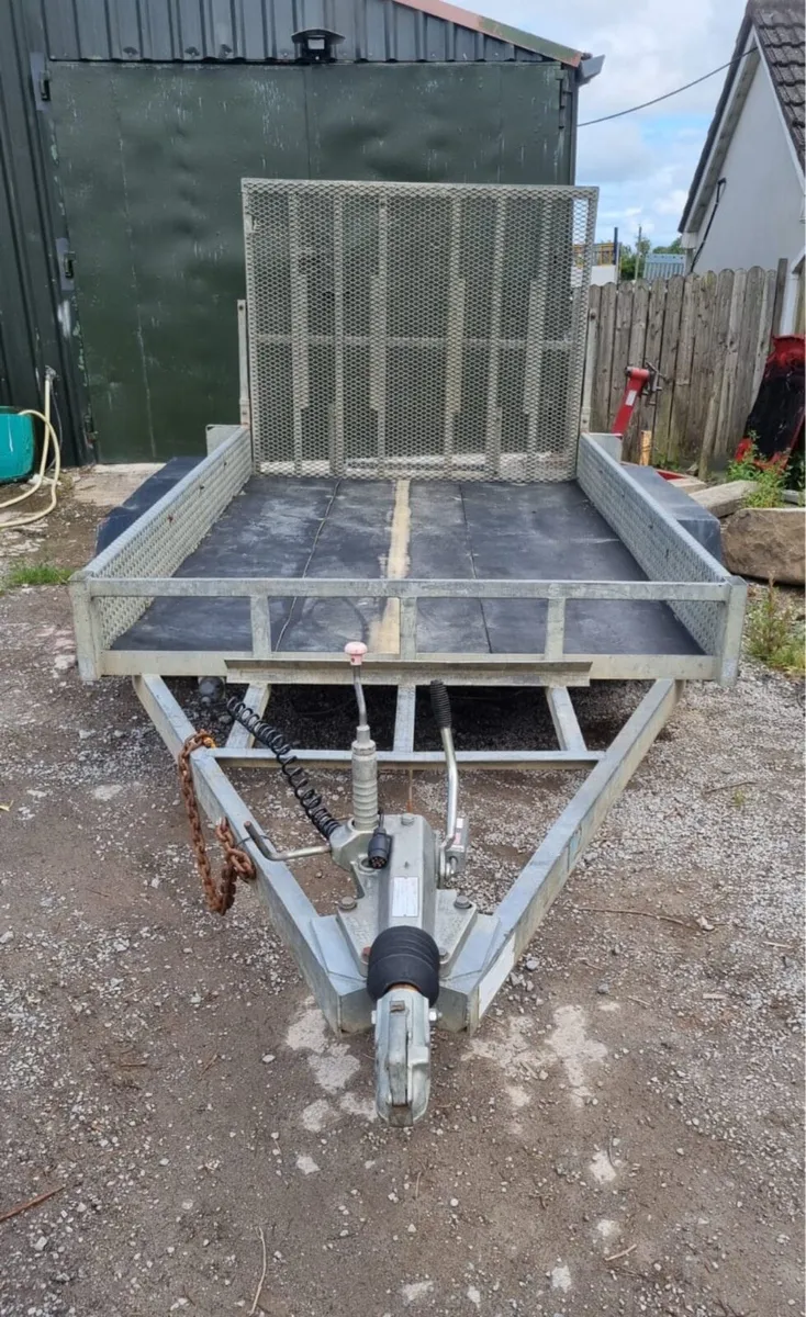 Plant trailer - Image 1