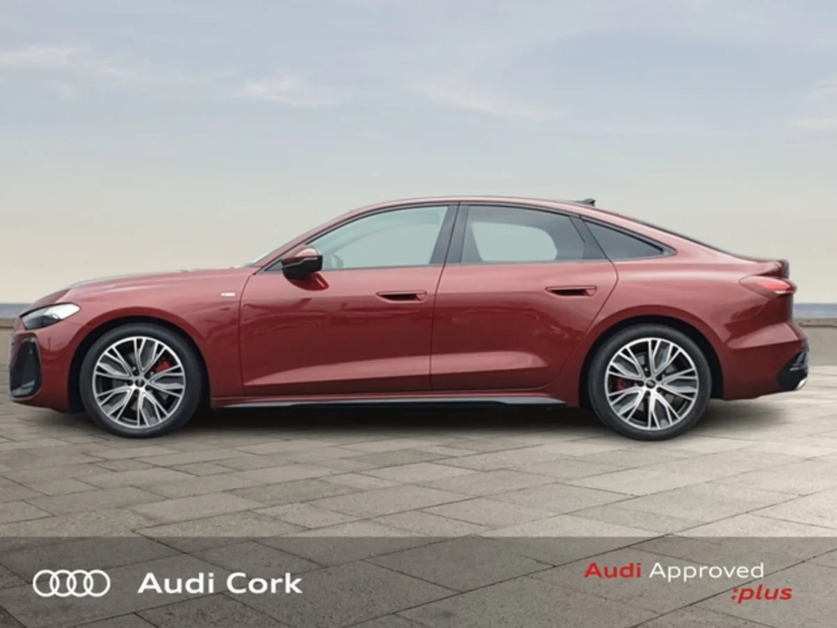 Audi A5 40tdi Edition ONE S-line With Black Styli - Image 4