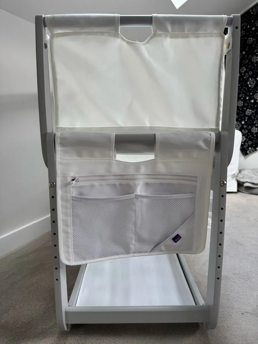 Snuzpod 3 Bedside Crib - Image 4