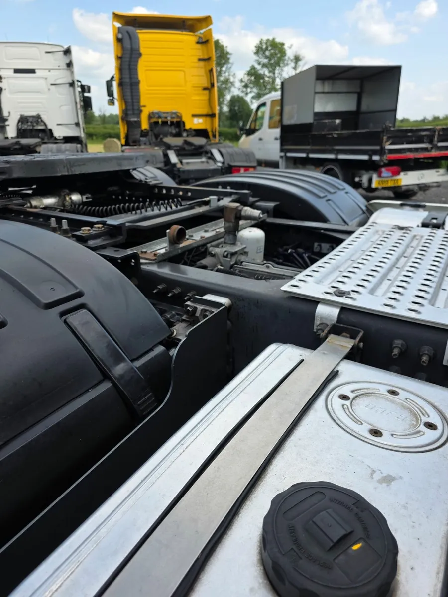 2015 Scania R580 - Image 2
