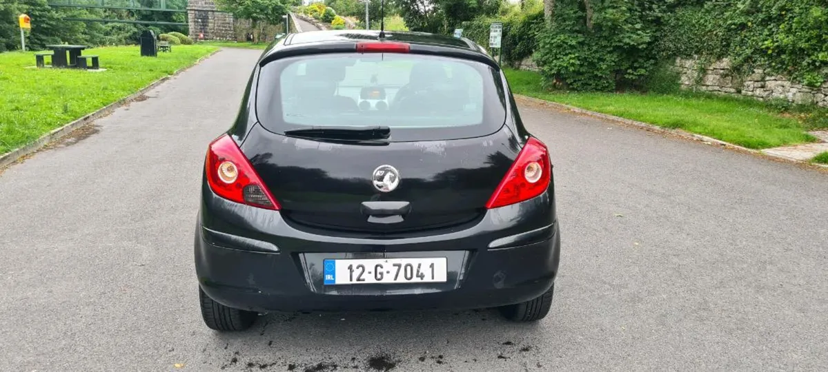 Car - Image 2