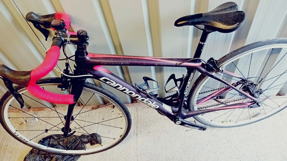 Cannondale Synapse 44cm Full Carbon, Shimano 105