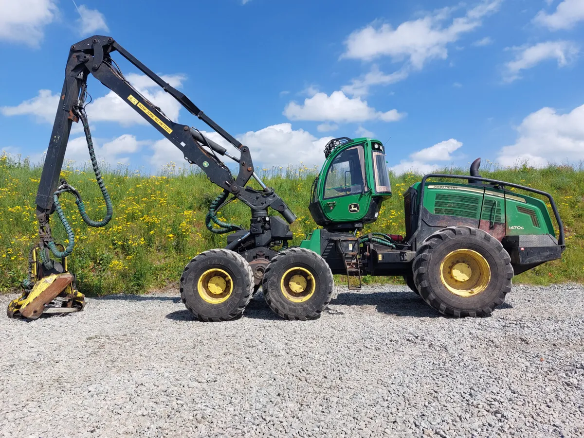 John Deere 1470G - Image 1