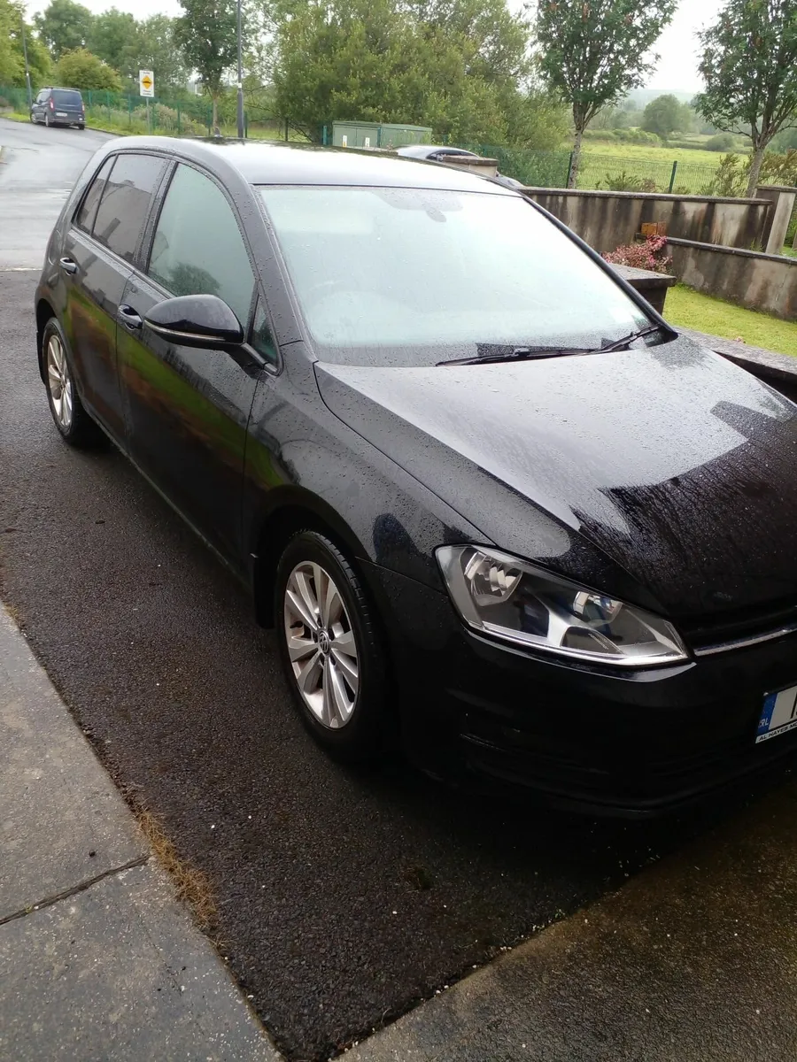 Volkswagen Golf 2015 - Image 2