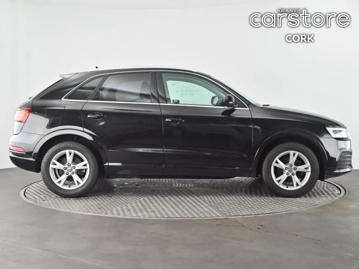 Audi Q3 1.4 5DR Auto - Image 2