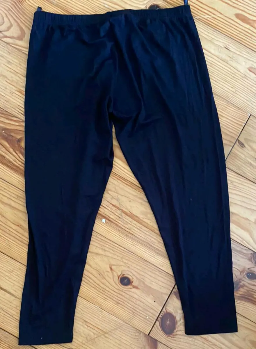 New MAT cropped leggings sz 18/20 - Image 4
