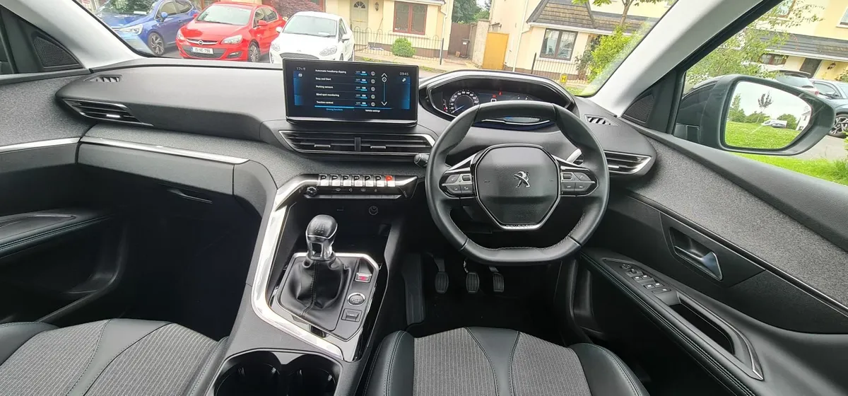 Peugeot 3008 2021 - Image 3