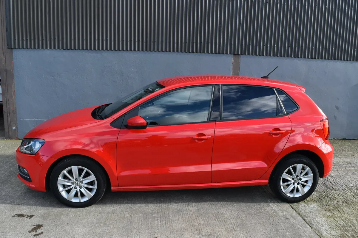 Volkswagen Polo - Image 4