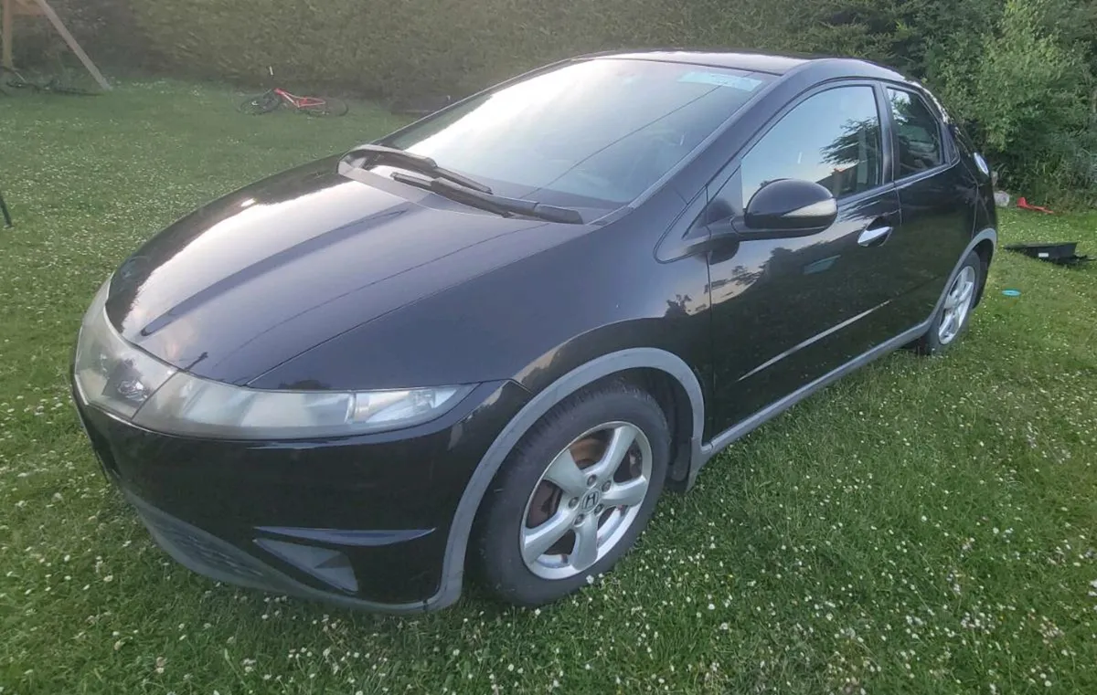 Civic full black leather - Image 1