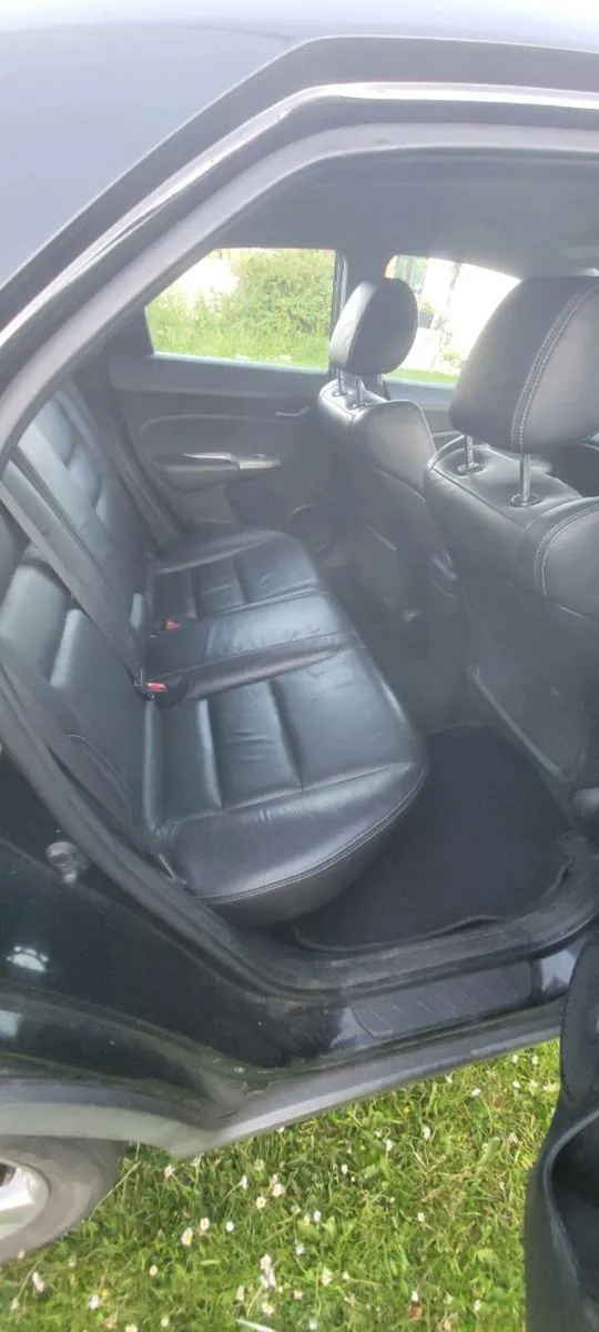 Civic full black leather - Image 3