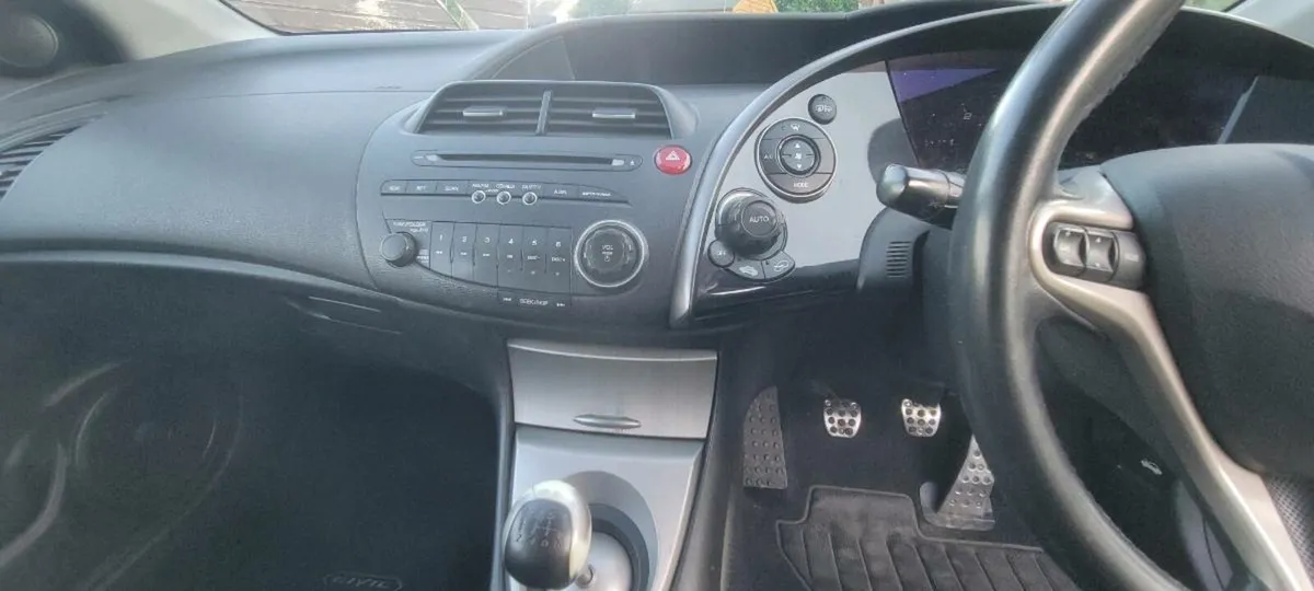 Civic full black leather - Image 4