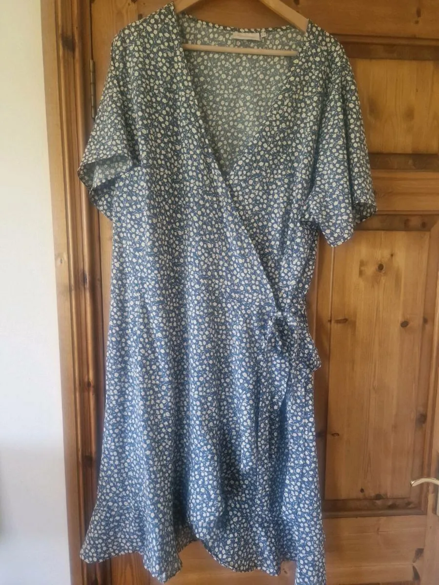 New Only Carmakona dress sz 22/24 - Image 1