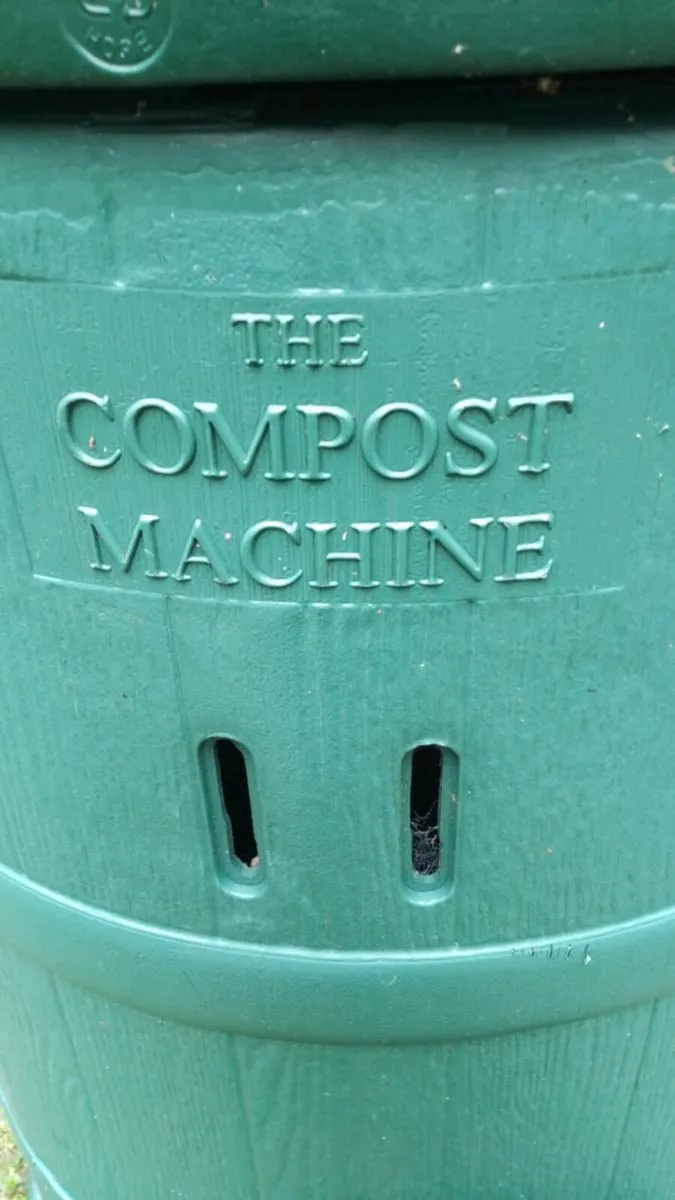 Compost bin - Image 1