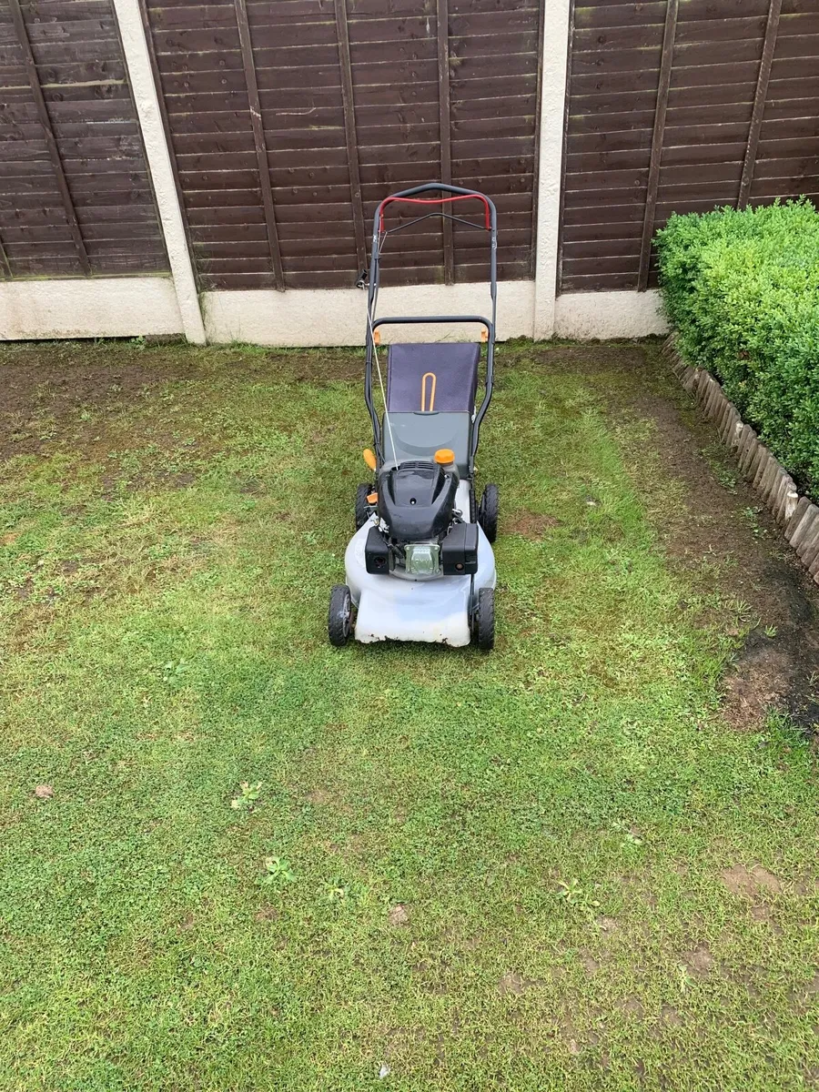 Lawnmower - Image 3