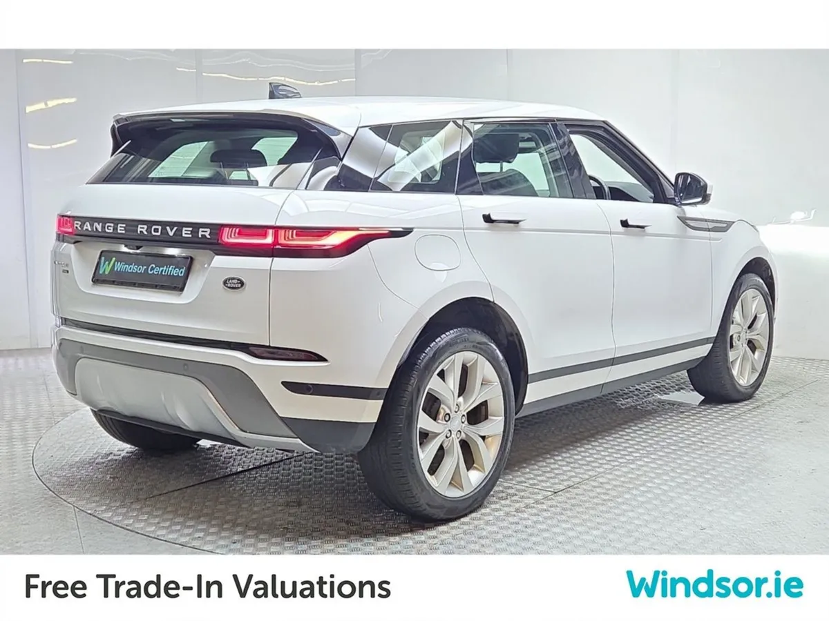 Land Rover Range Rover Evoque SE P300e AWD - Image 3