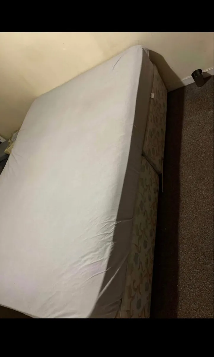 Double Mattress and Bed Base - Image 3