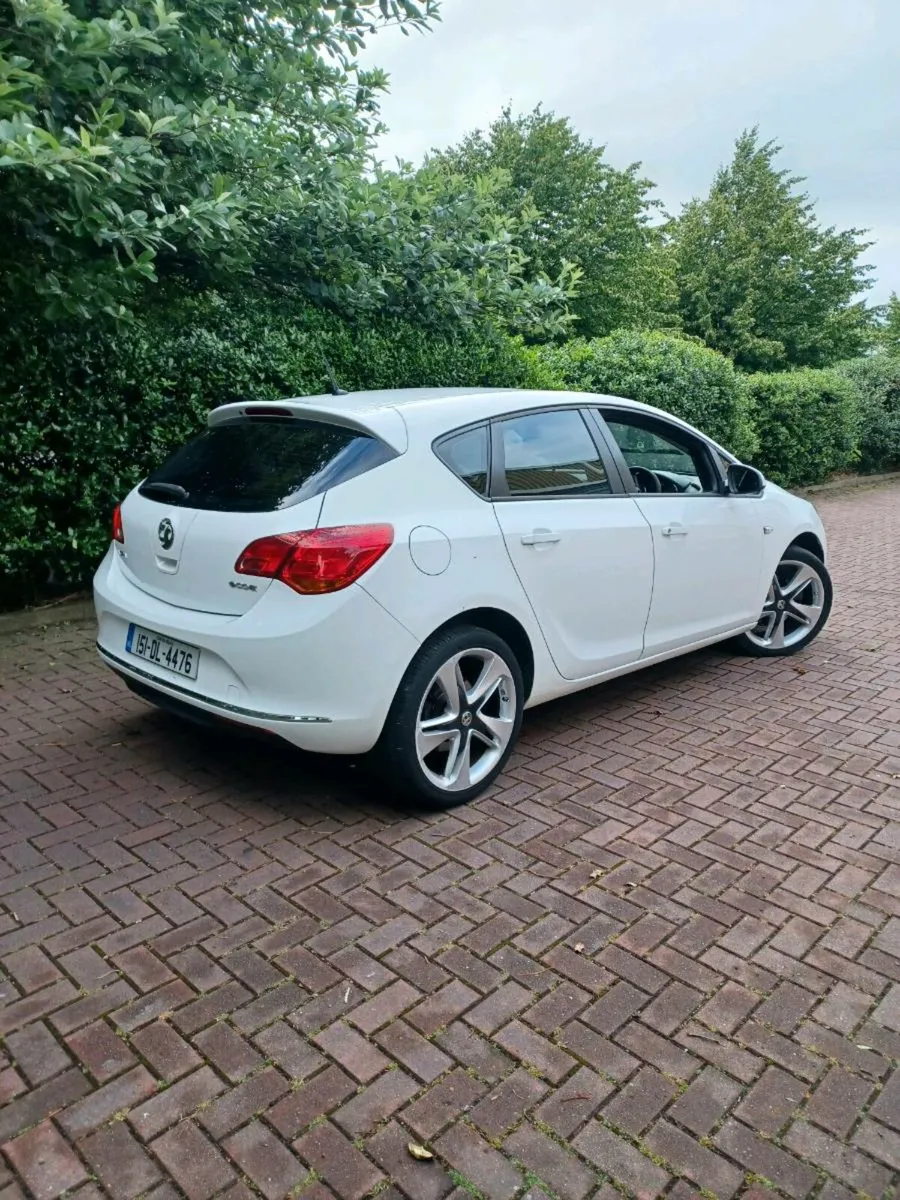 VAUXHALL ASTRA 1.6 D - Image 2