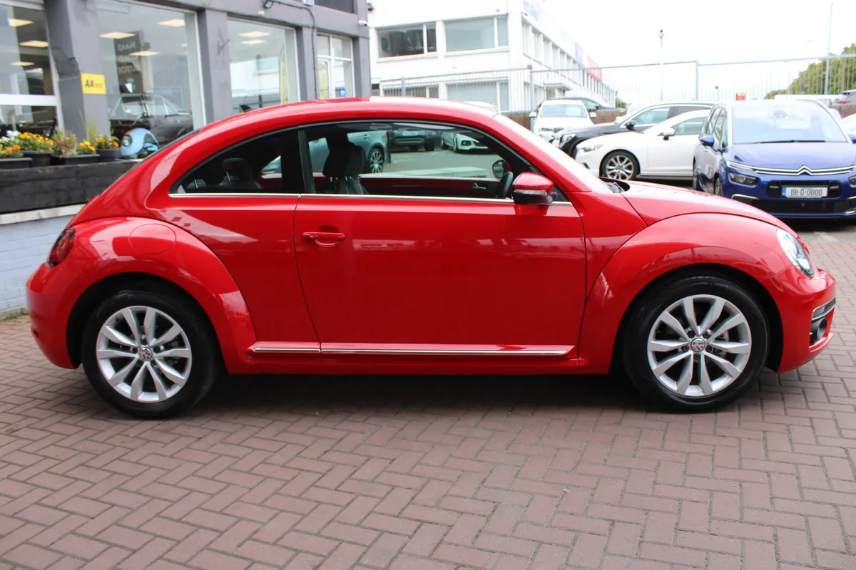 VW BEETLE 1.2 TSI BUGPLUS 3 DR HATCHBACK AUTO - Image 3