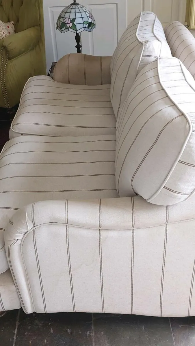 Three Seater Sofs - Image 1
