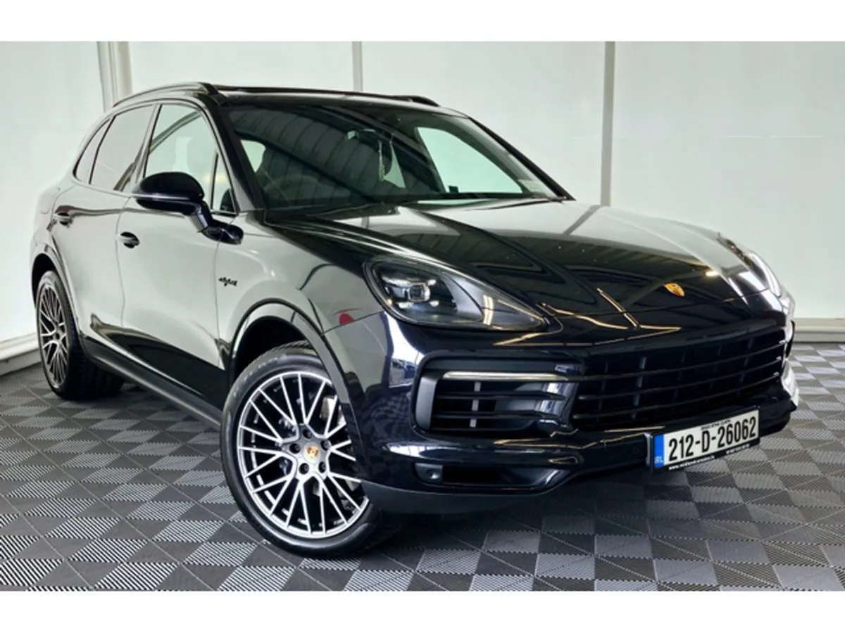 Porsche Cayenne 3.0 V6 E-hybrid 5DR AU Auto - Image 4