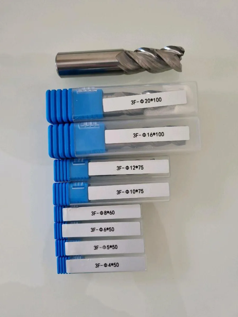 SOLID CARBIDE ENDMILLS - Image 1