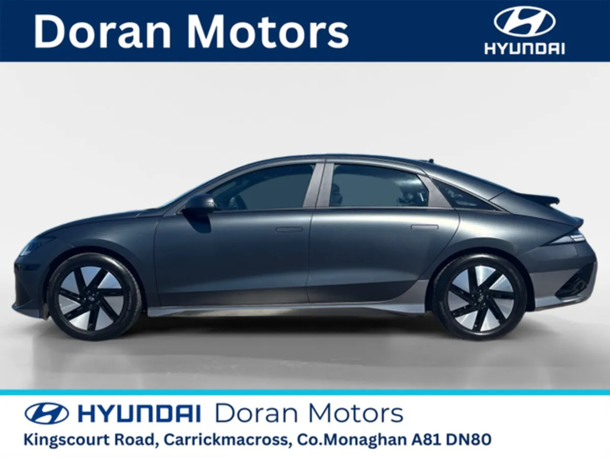 Hyundai IONIQ 6 SIGNATURE 77KWH **EX DEMO** - Image 2