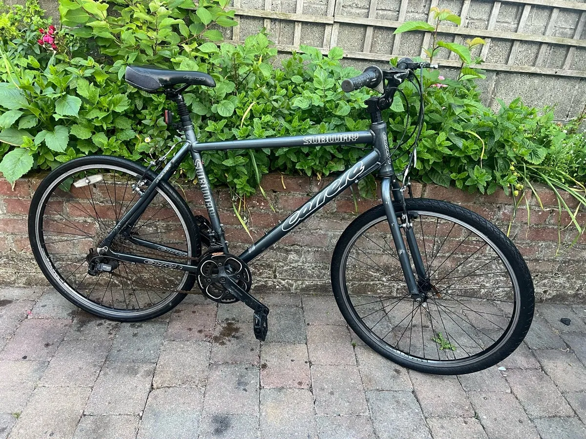 Carrera Road bike in great condition working 100% - Image 4