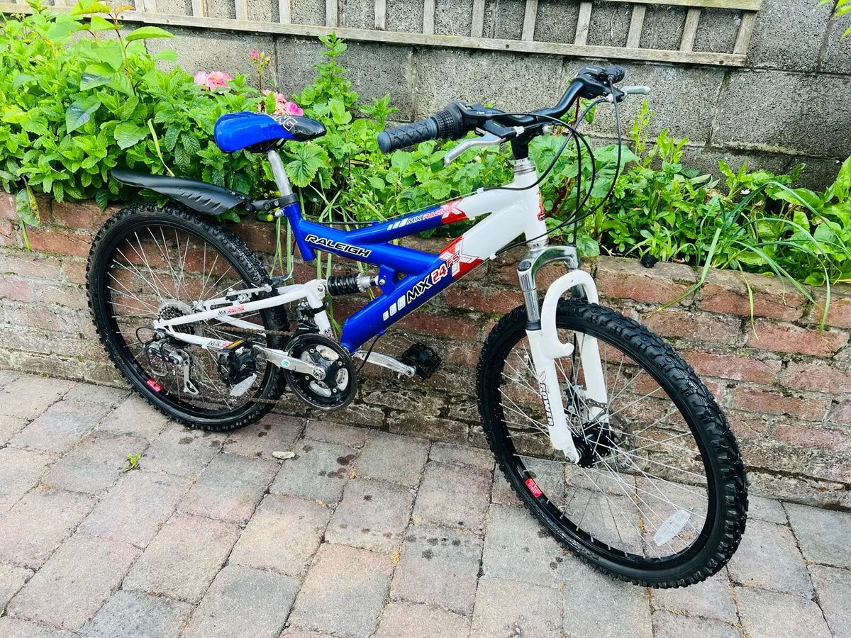 Raleigh Mountain Bike in great condition size 24 - Image 3