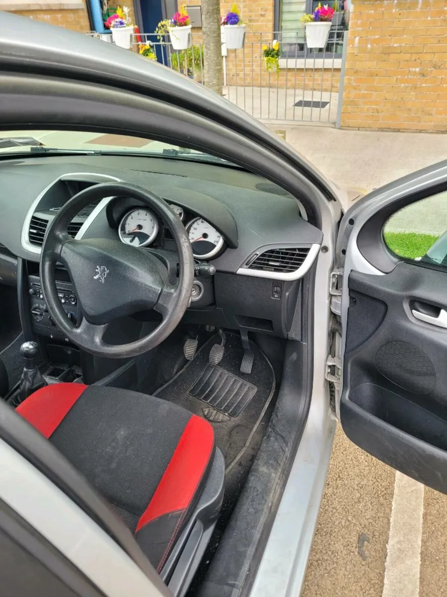 Peugeot 207 - Image 4