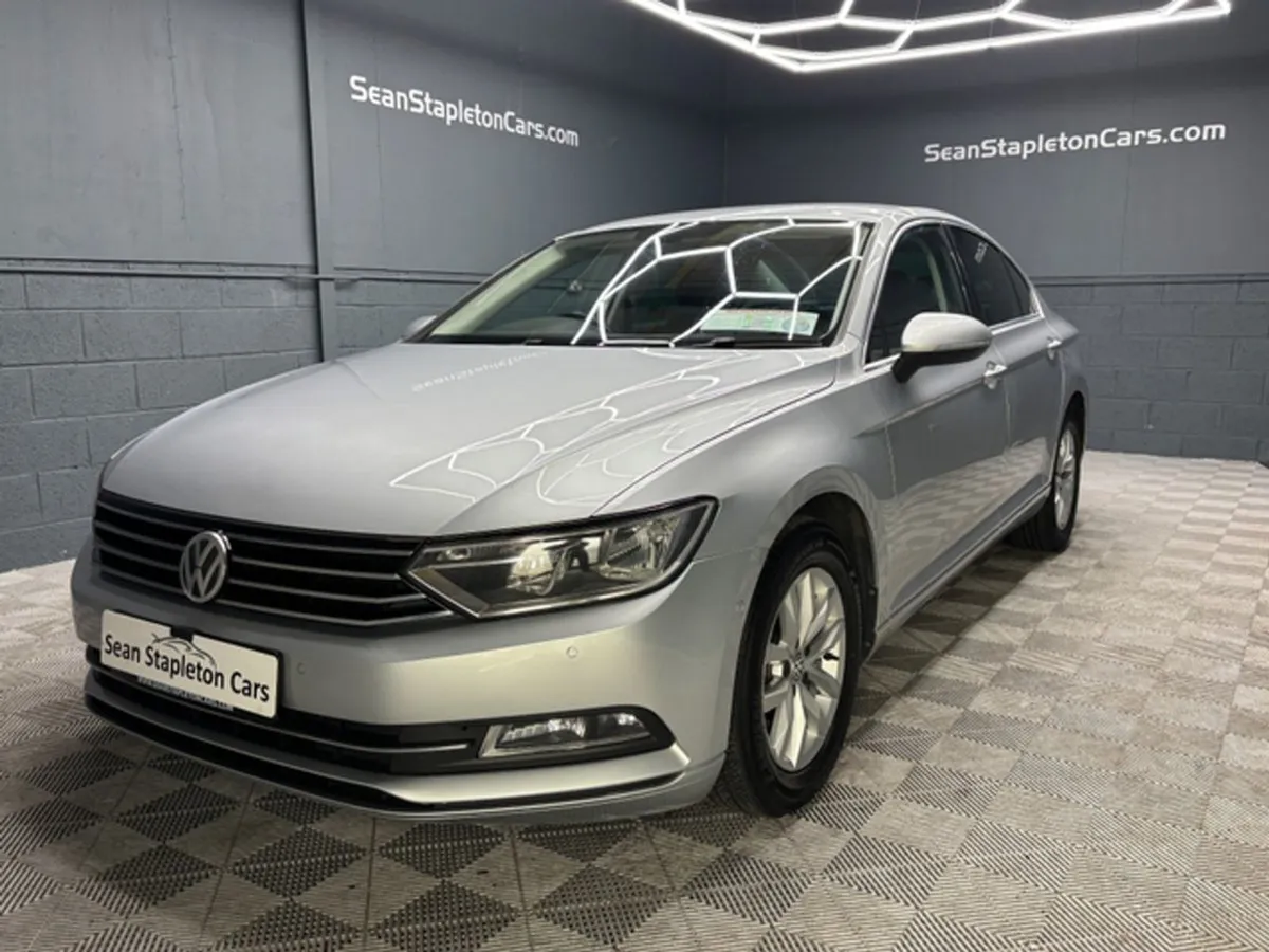 Volkswagen Passat CL 1.6 TDI D7F 120HP 4DR Auto - Image 1