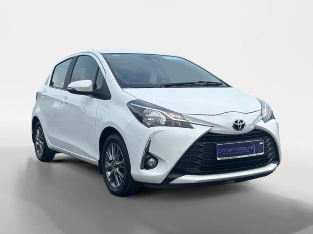 Toyota Yaris 1.0 LUNA 4DR - Image 1