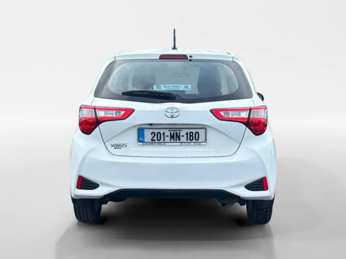 Toyota Yaris 1.0 LUNA 4DR - Image 4