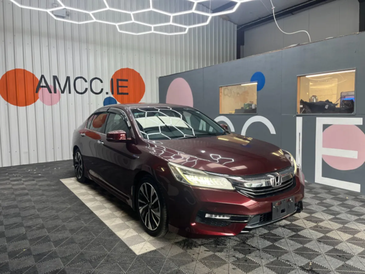 Honda Accord 2.0 HYBRID / 79k KMs / HEATED SEATS , - Image 1